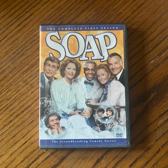 Soap, season 1 (DVD) - Picture 1 of 3